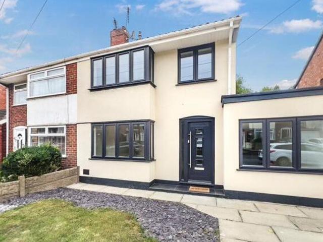 House for sale in Roby Mill, Lancashire