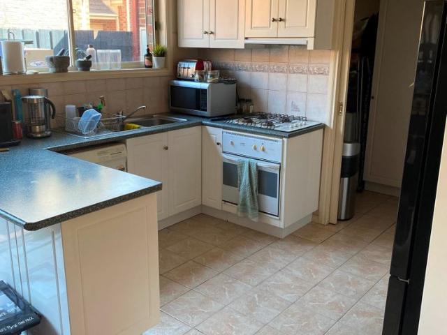 Room for rent in Camerons Creek, Victoria