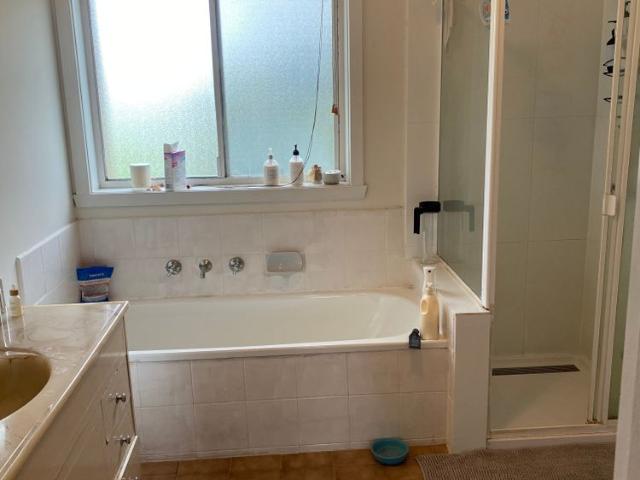 Room for rent in Camerons Creek, Victoria