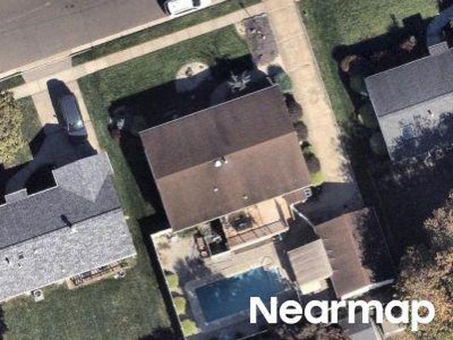 House for sale in Edison, Middlesex County