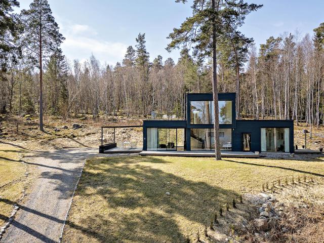 Villa till salu i Ekerö, Stockholm