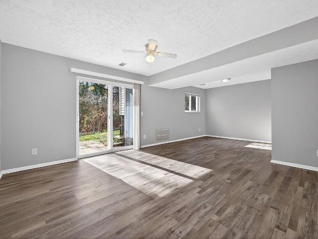 Apartment for rent in Roselawn, Ohio
