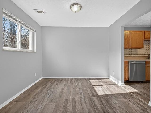 Apartment for rent in Roselawn, Ohio