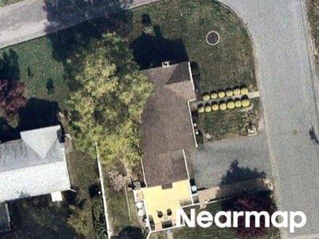 House for sale in Shrewsbury, Massachusetts