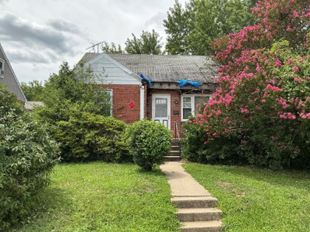 House for sale in Gibsonton, Maryland