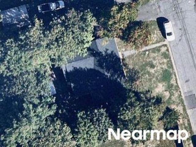 House for sale in Bridgeport, Connecticut