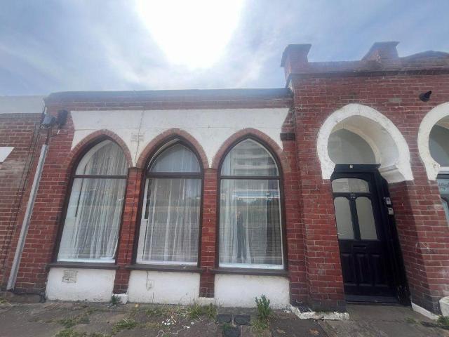Apartment for rent in Central, Rother