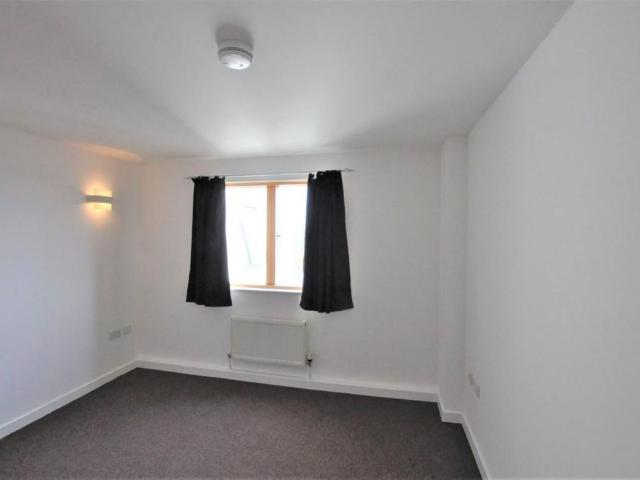 Apartment for rent in Central, Heathlands