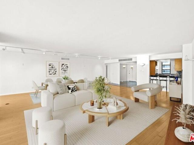 Condo for sale in Marina Del Rey, California