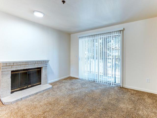 Apartment for rent in Pacific Ridge, Des Moines