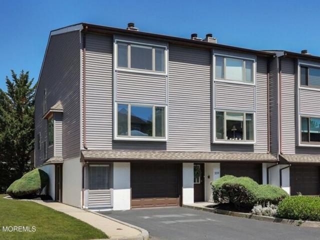 House for sale in Monmouth, New Jersey