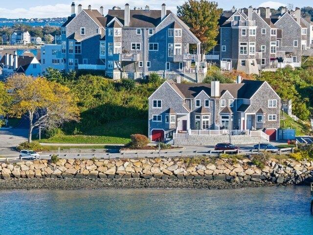 Condo for sale in Hull, Massachusetts