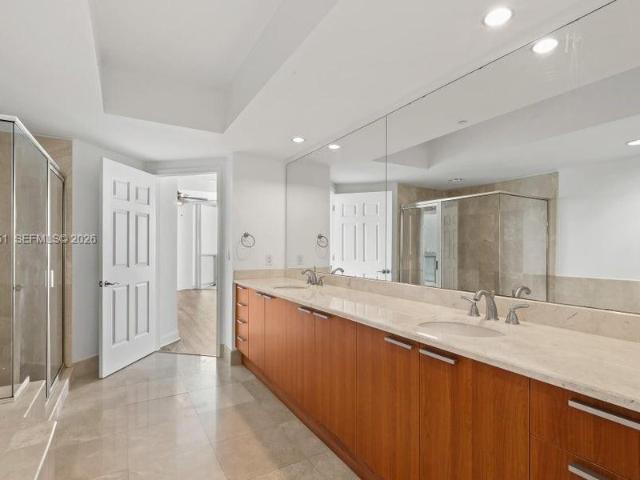 Condo for sale in Holly Hill, Florida