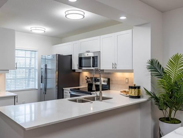 Apartment for rent in Lake Park