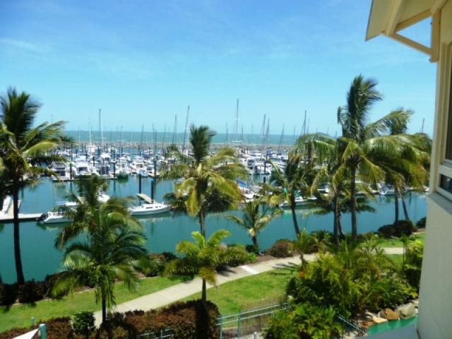 Apartment for sale in Mackay Harbour