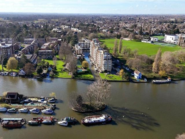 Apartment for rent in Hampton Wick, Greater London