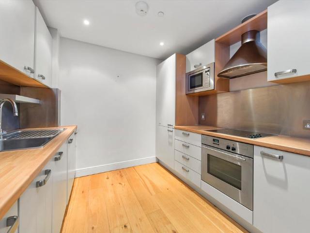 Apartment for rent in Hampton Wick, Greater London