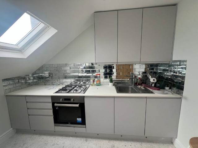 Apartment for rent in West Marina, Guestling Green