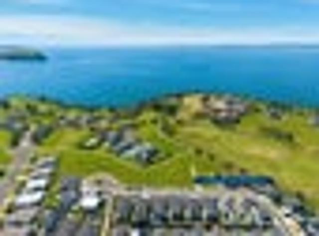 House for sale in Whangaparaoa