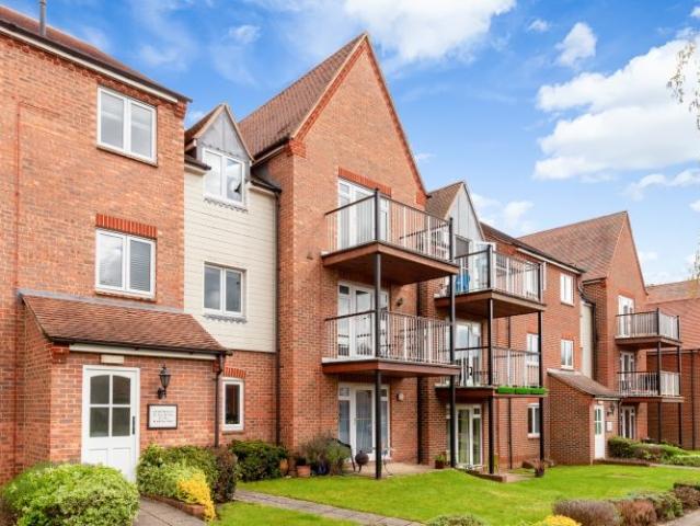 Apartment for rent in Caldecott, Dromore