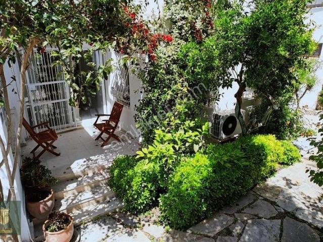 Tepecik Mahallesi, Bodrum içerisinde satılık Villa