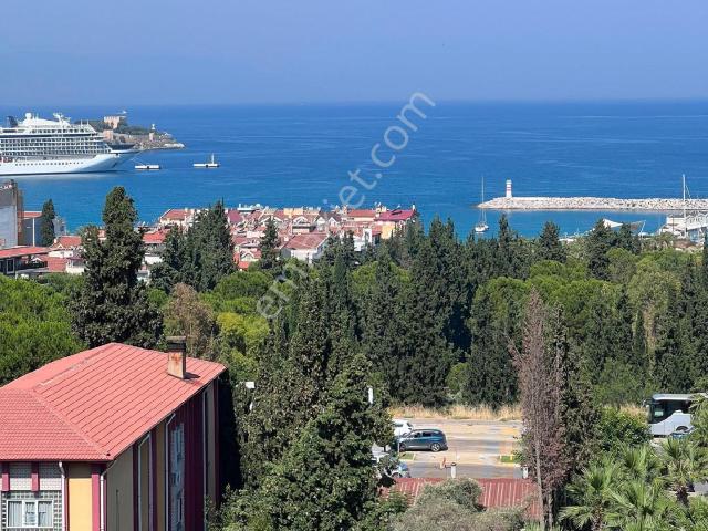 Kuşadasi, Aydin içerisinde satılık mülk