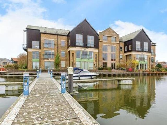 House for sale in Brayford, Lincolnshire