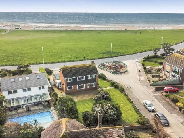 House for rent in Worthing, West Sussex