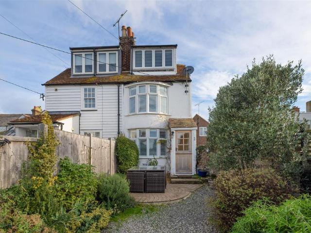House for rent in The Bridge, Kent