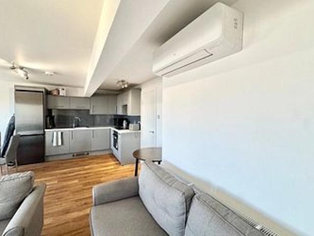 Apartment for rent in Westbrook, Acol