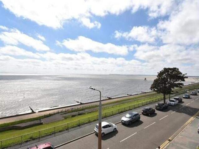 House for sale in Dale Hill, Essex
