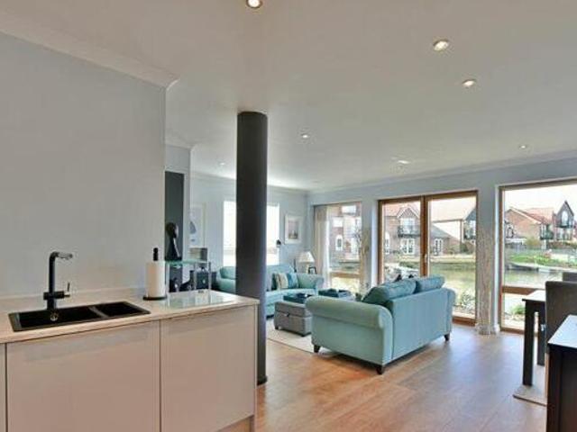 House for sale in Brayford, Lincolnshire