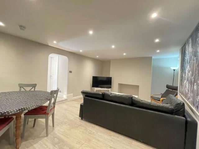 Apartment for rent in Kemptown, Brighton