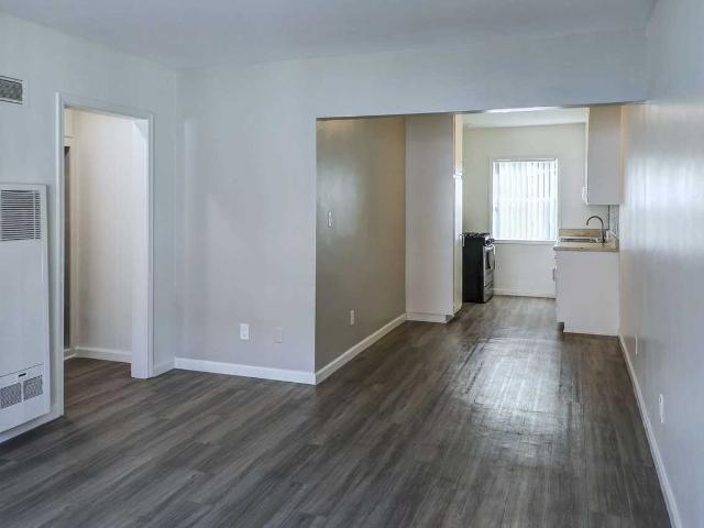 Apartment for rent in California