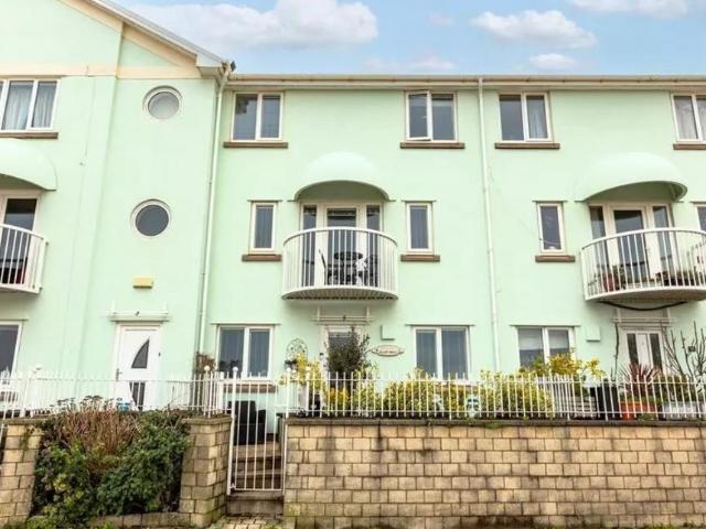 House for rent in Nangreaves, Wales