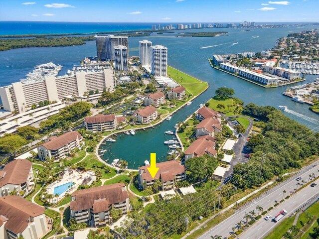 Condo for sale in North Palm Beach