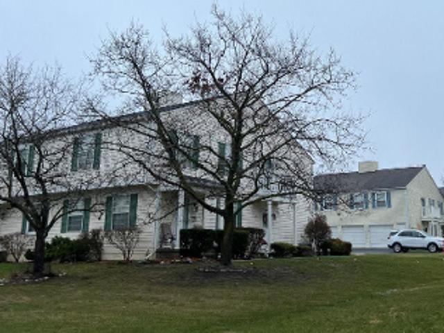 Condo for sale in Walled Lake, Michigan