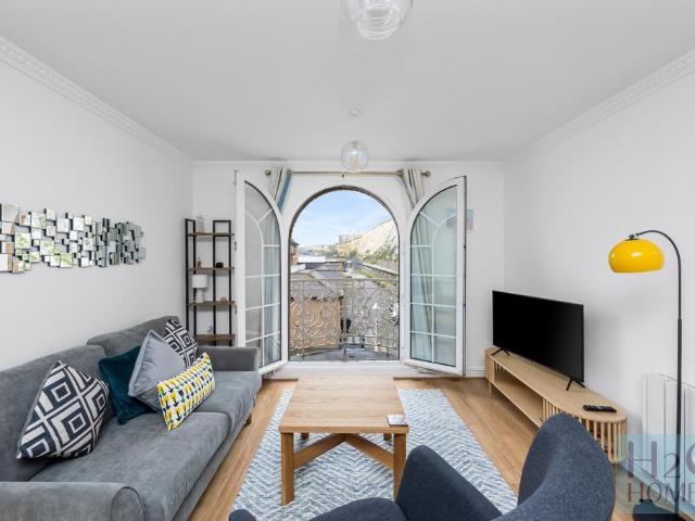 Apartment for rent in Brighton Marina Village, Roedean