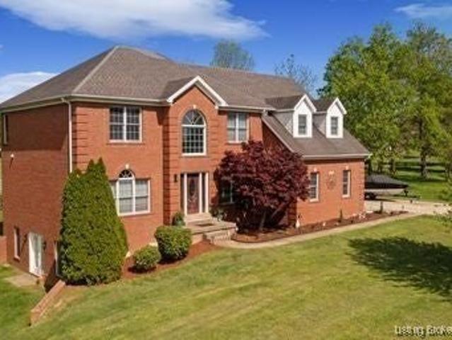 House for sale in Charlestown