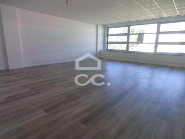 Escritório alugar em Marinha Grande, Leiria