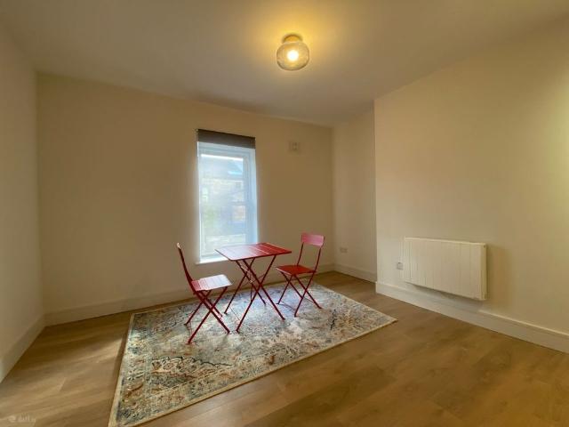 Apartment to rent in Bluebell, North Tipperary