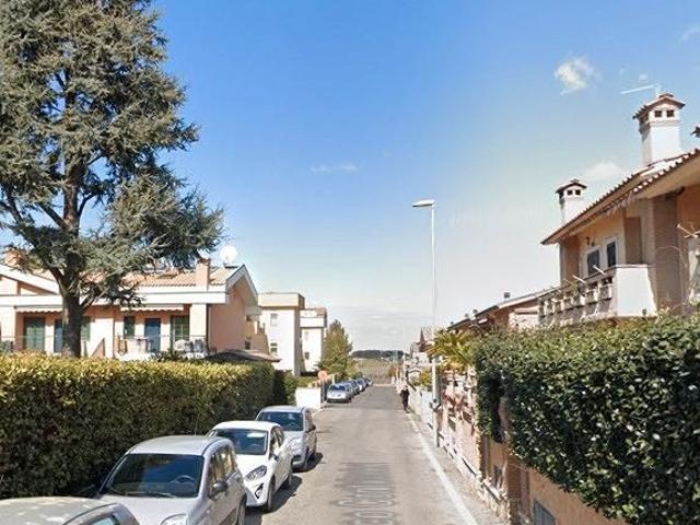 Appartamento in affitto a Costa Caselle, Marino