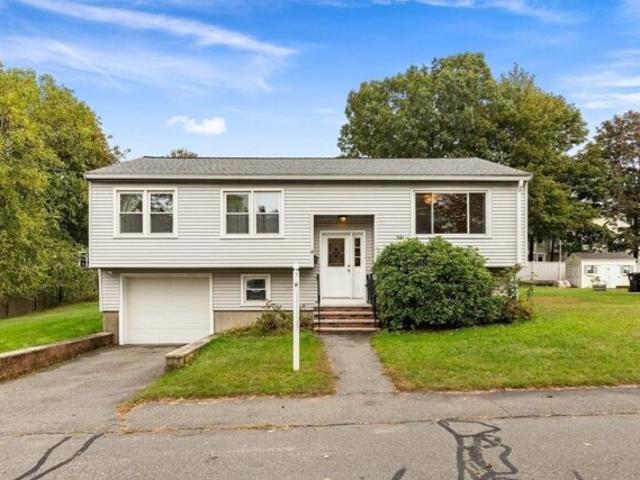 House for sale in Rial Side, Beverly