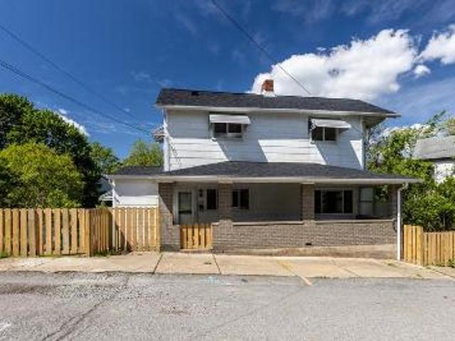 House for sale in Mc Kees Rocks