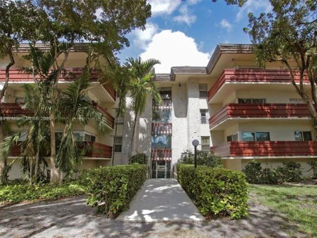 Condo for sale in Coral Gables