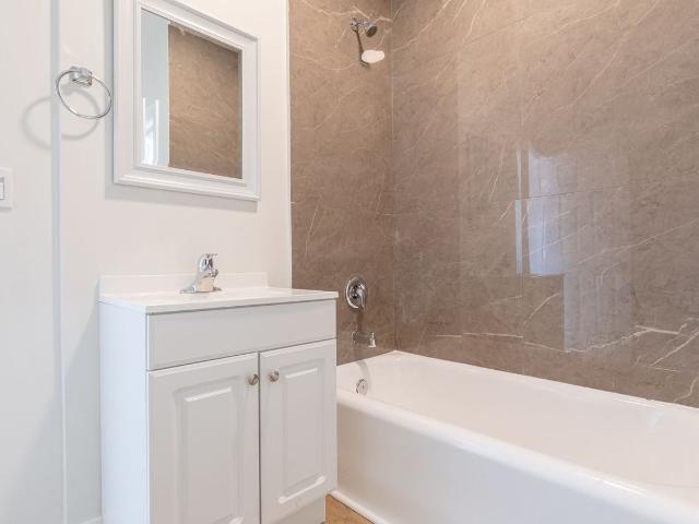 Apartment for rent in Koreatown, Los Angeles