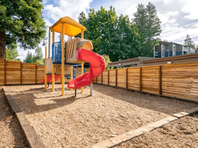Apartment for rent in Martinez, California