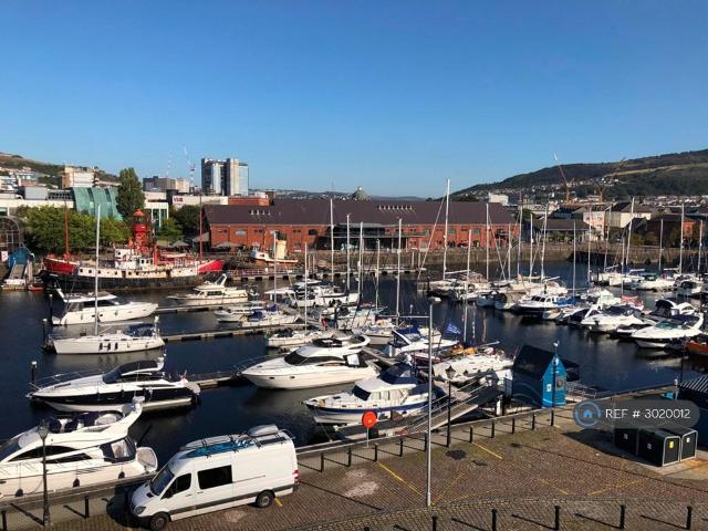Apartment for rent in Waterfront, Swansea