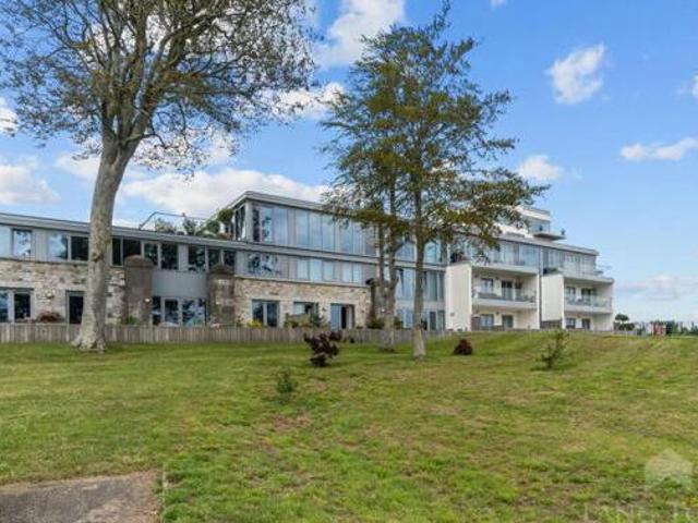House for sale in Follaton, Strode