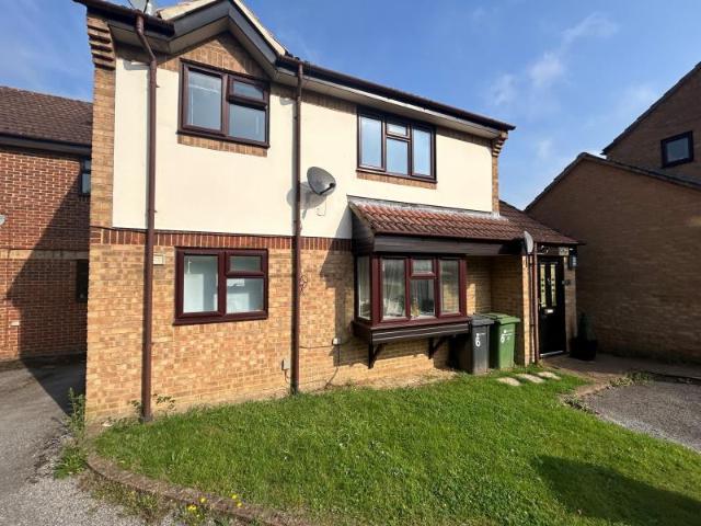 House for rent in Worplesdon, Westborough
